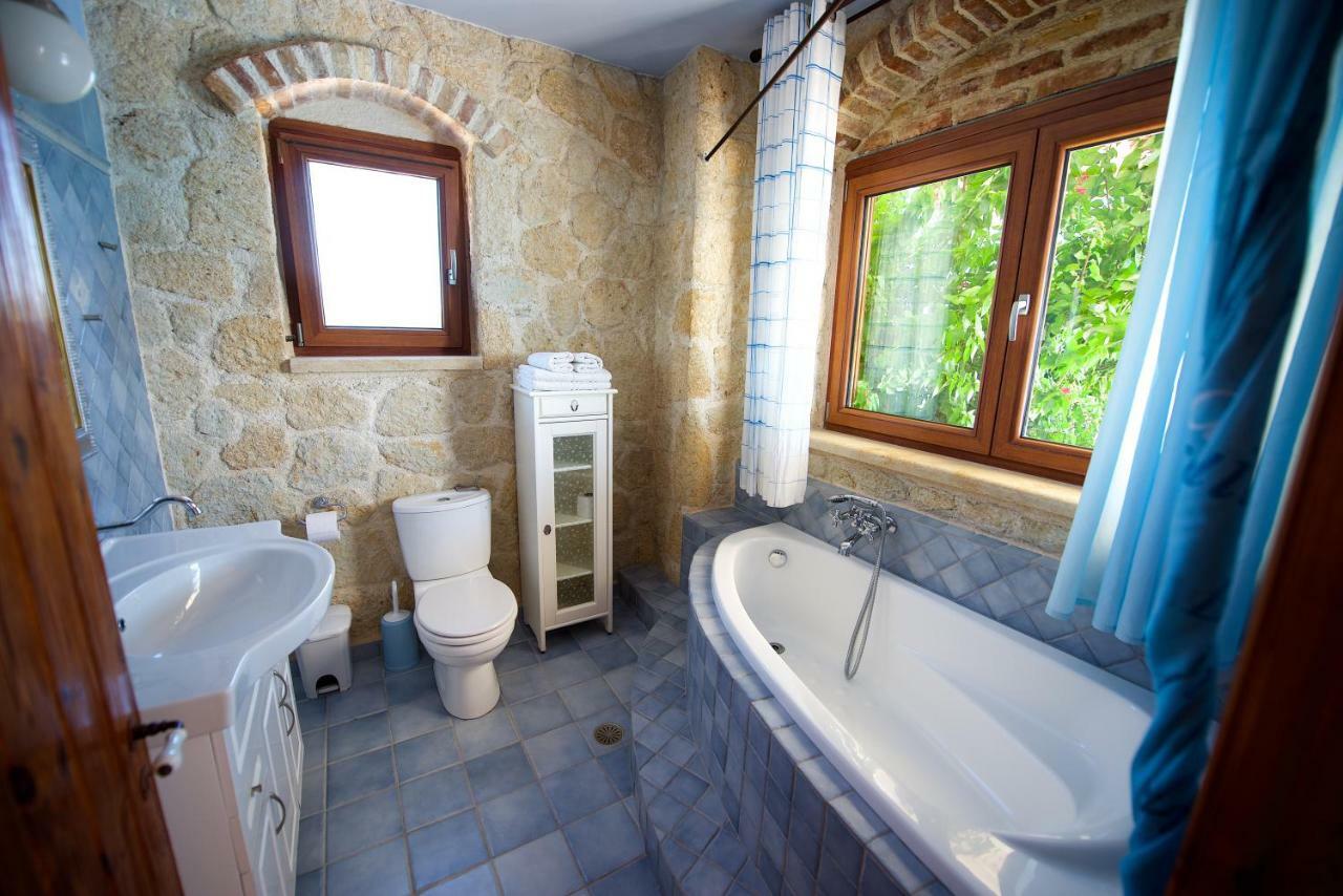 Villa Petrino Halikounas Luaran gambar