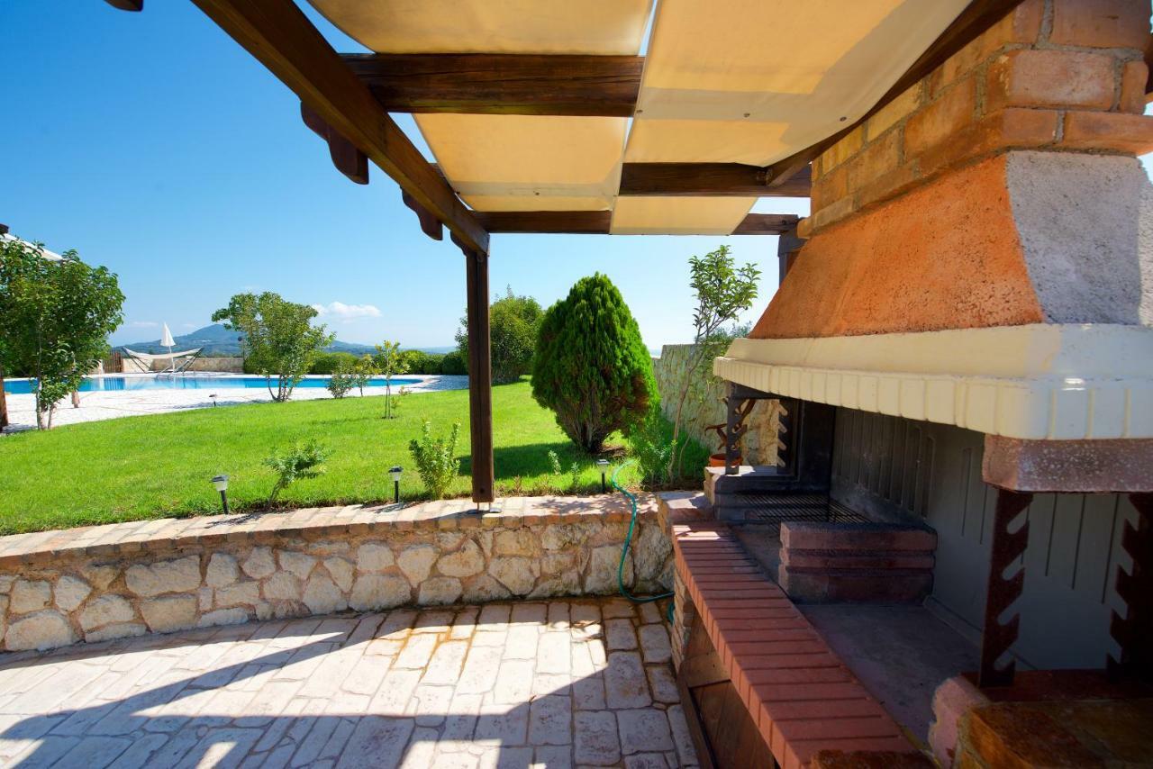 Villa Petrino Halikounas Luaran gambar